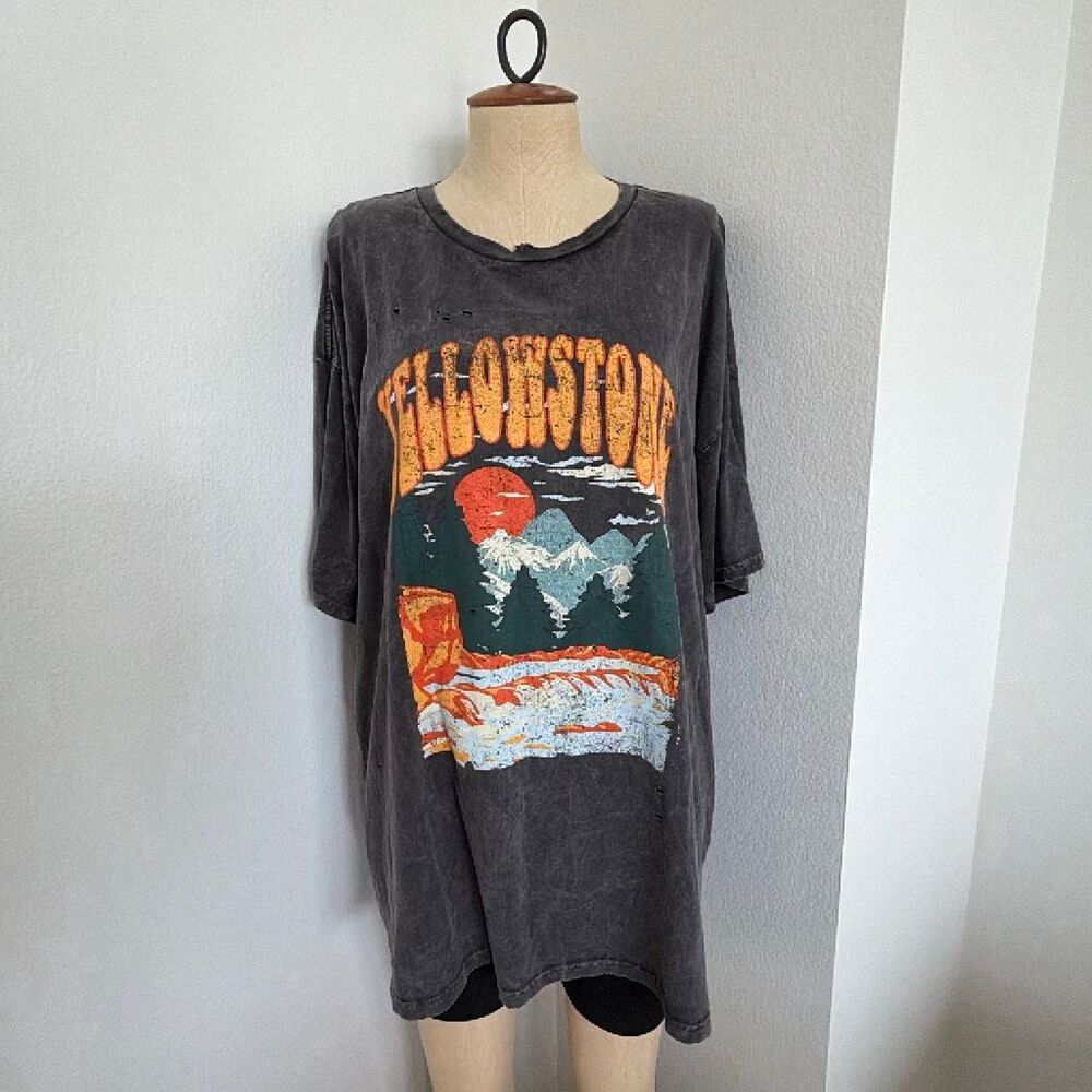 Zutter Yellowstone Tee Size M/L